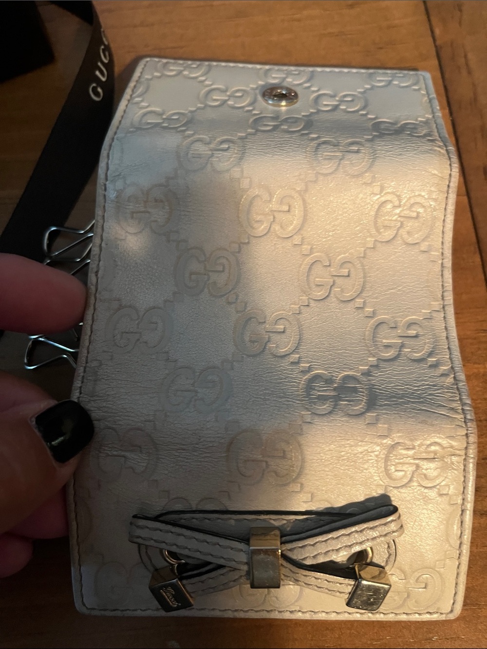 Gucci Guccissima Princy Embossed Key Holder with Bow, Gold Hardware & Card EUC - Picture 7 of 11
